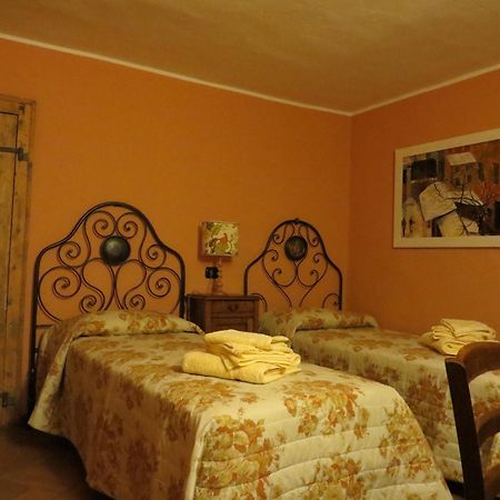 La Ca' Di Sala Bed & Breakfast Margno Room photo